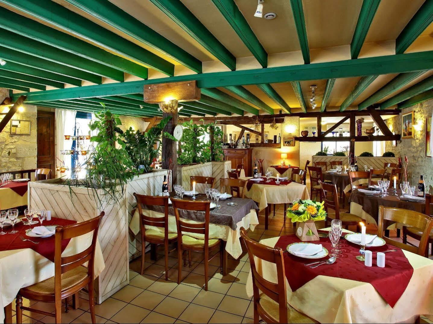 Hotel Le Sorbier Razac-sur-lʼIsle Esterno foto